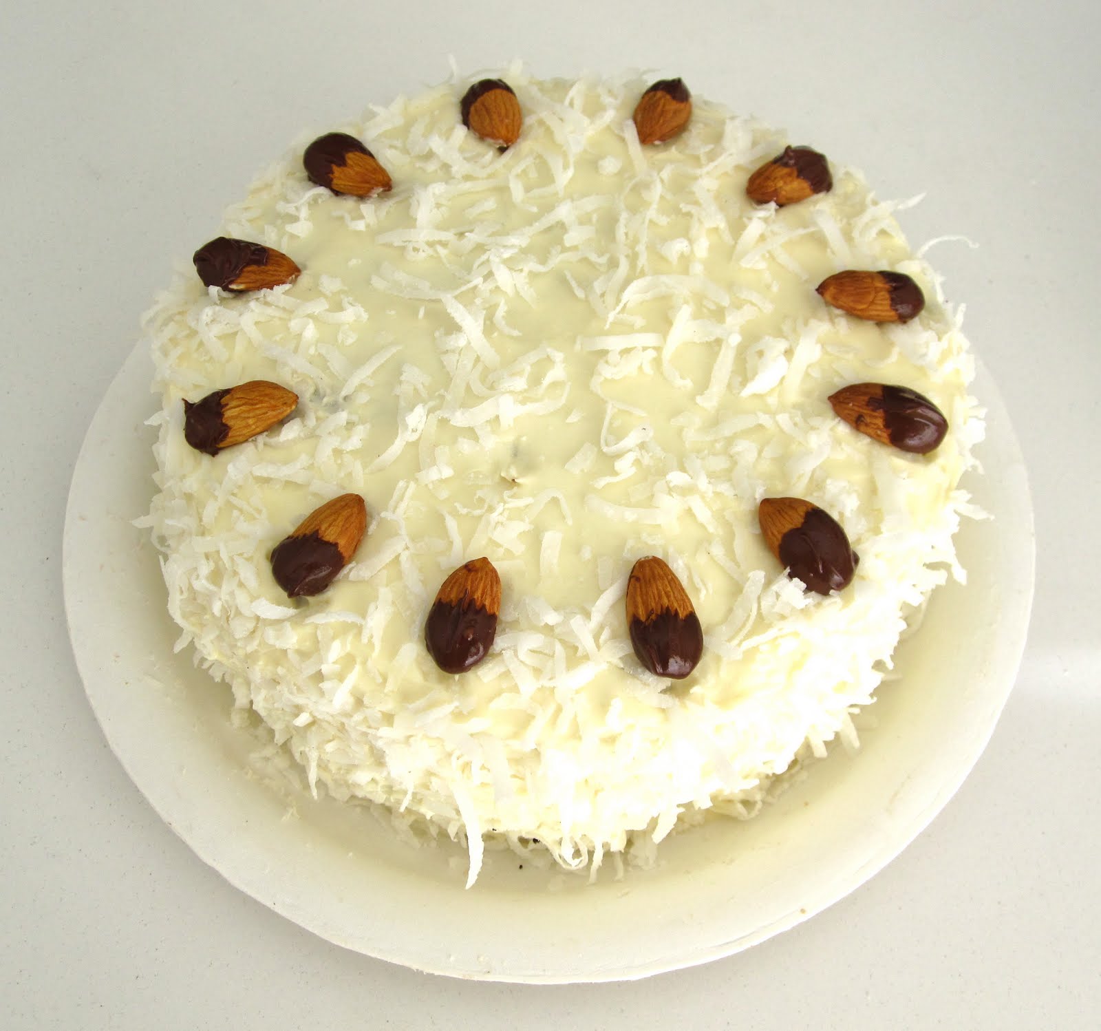 Almond Joy Cake (vegan) The Lindsay Ann