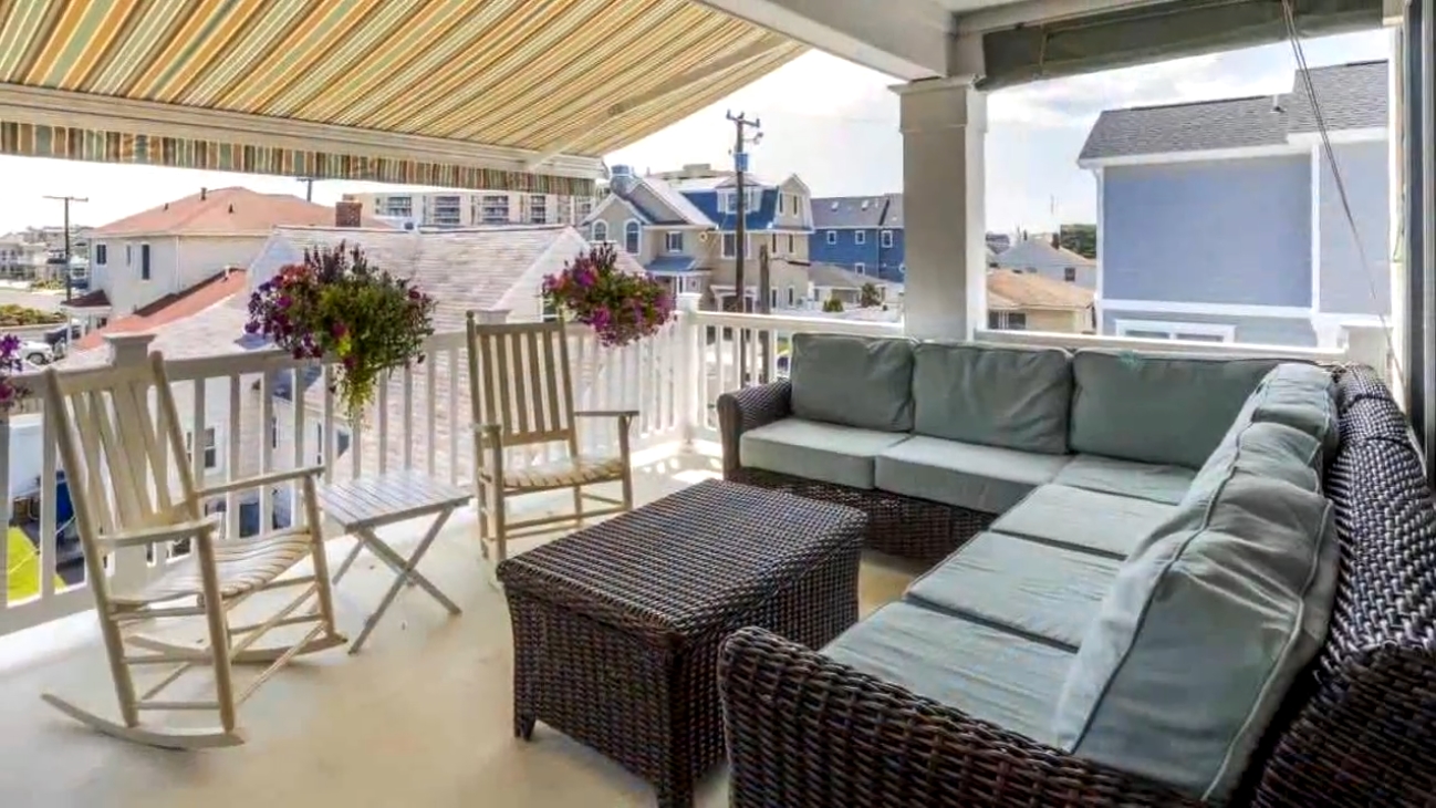 18 Photos vs. 2904 Pacific Ave, Longport, NJ vs. Home Interior Design Tour