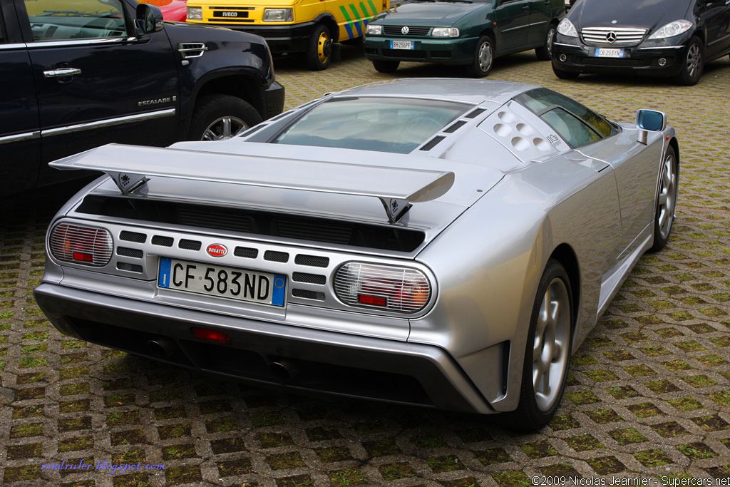 Bugatti eb110 supersport