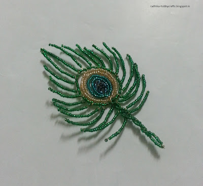 Hobby Crafts :): Seed beads peacock feather