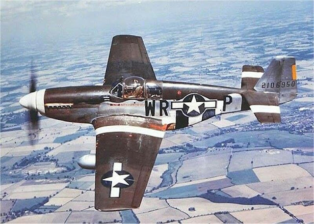 P-51B of the 354th Fighter Squadron Planes in color worldwartwo.filminspector.com