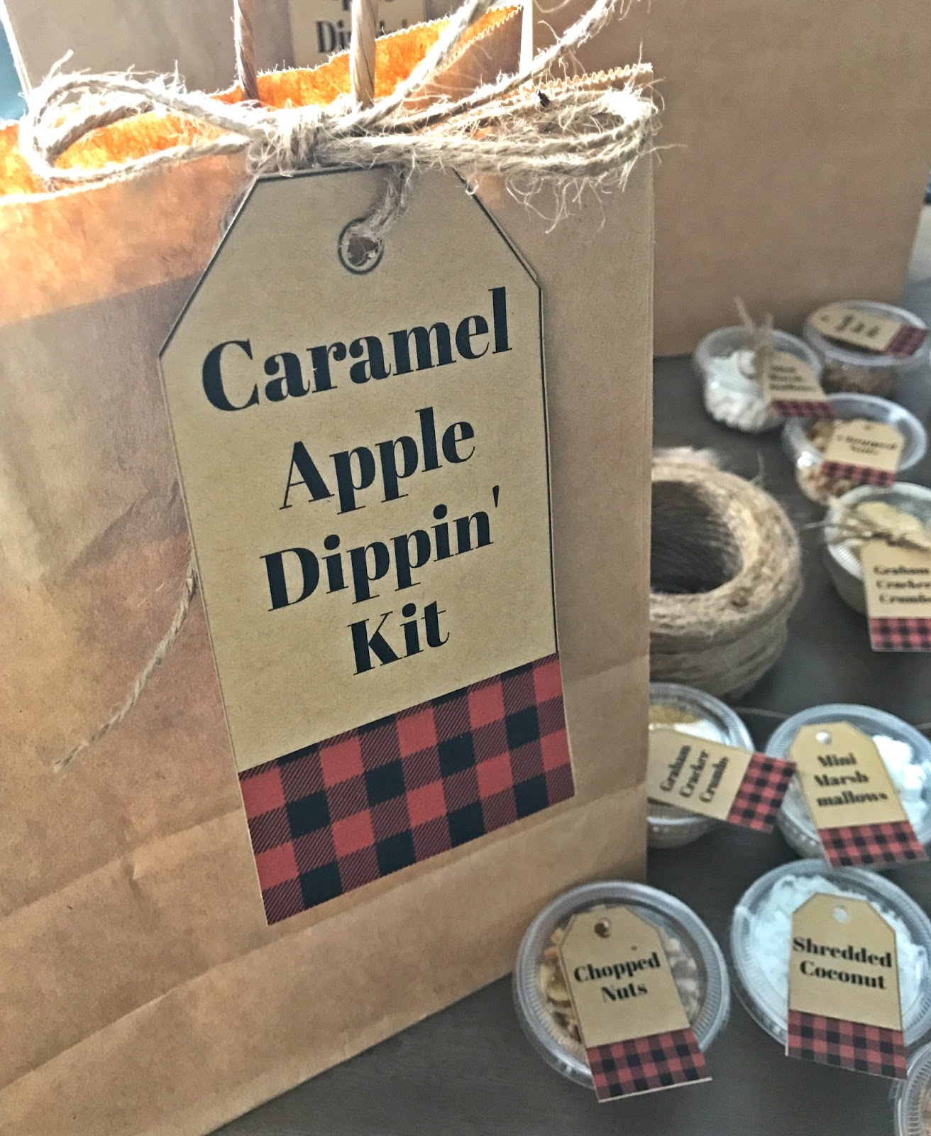 michelle paige blogs Caramel Apple Dipping Kit with Printable Tags