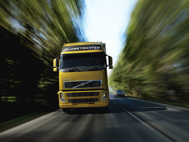 Front image of Volvo FH