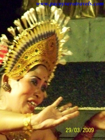 Guia de Bali: Rituales, Arte, Danzas balinesas y Templos familiares