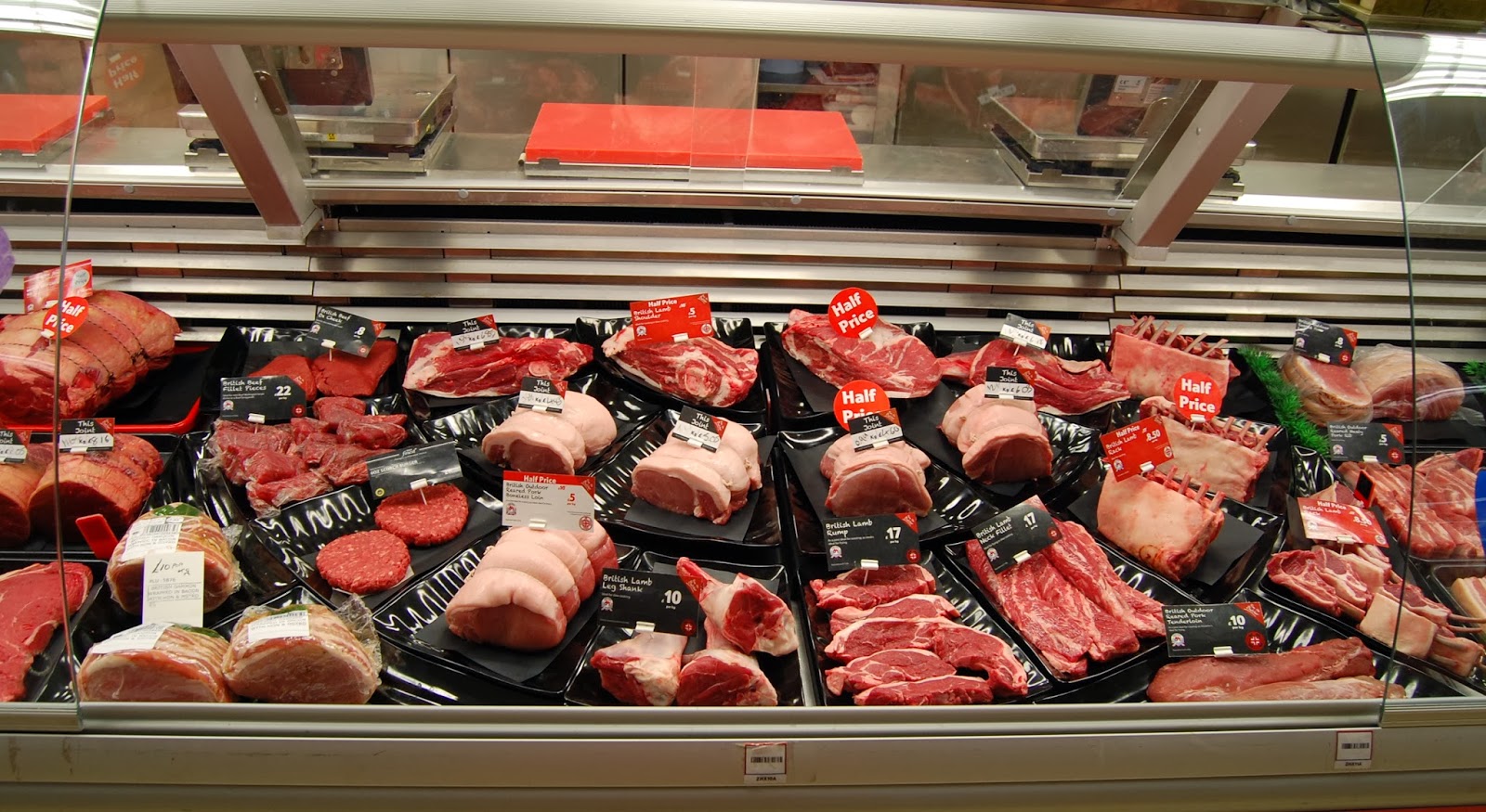 mugofstrongtea The Sunday before Christmas meat and fish trading 2013.