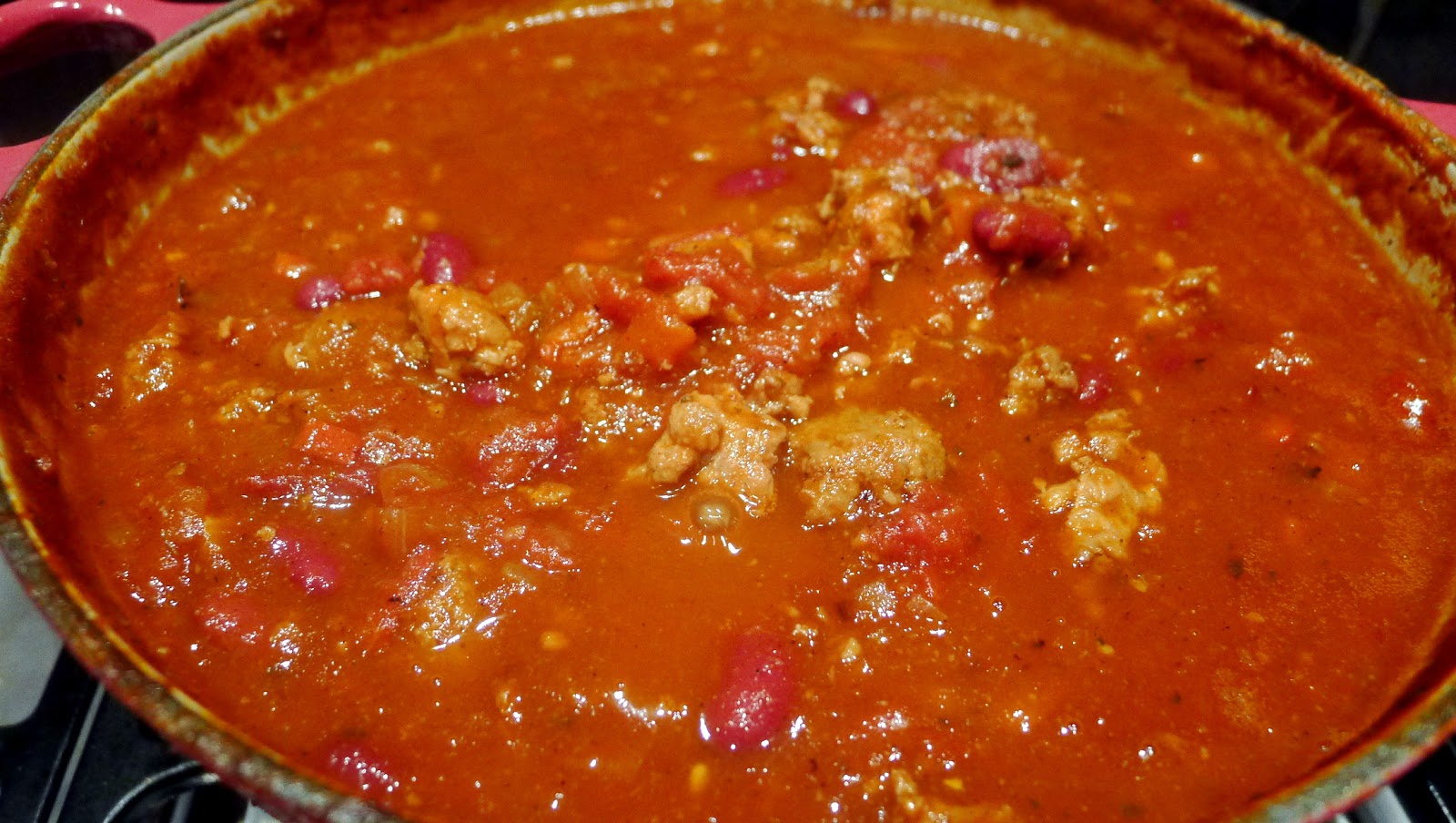 newFOOD tuesdayz Chicken Apple and Andouille Sausage Chili