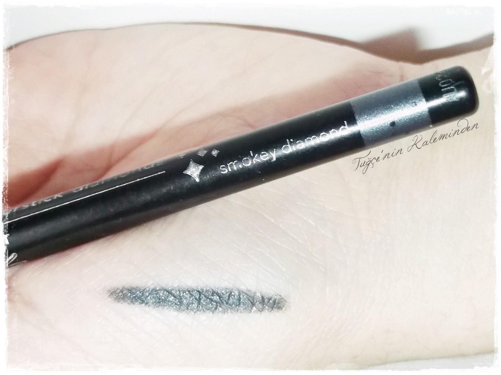 TUĞÇE NİN KALEMİNDEN ☆ !!! Avon Glimmerstick Diamonds Eyeliner