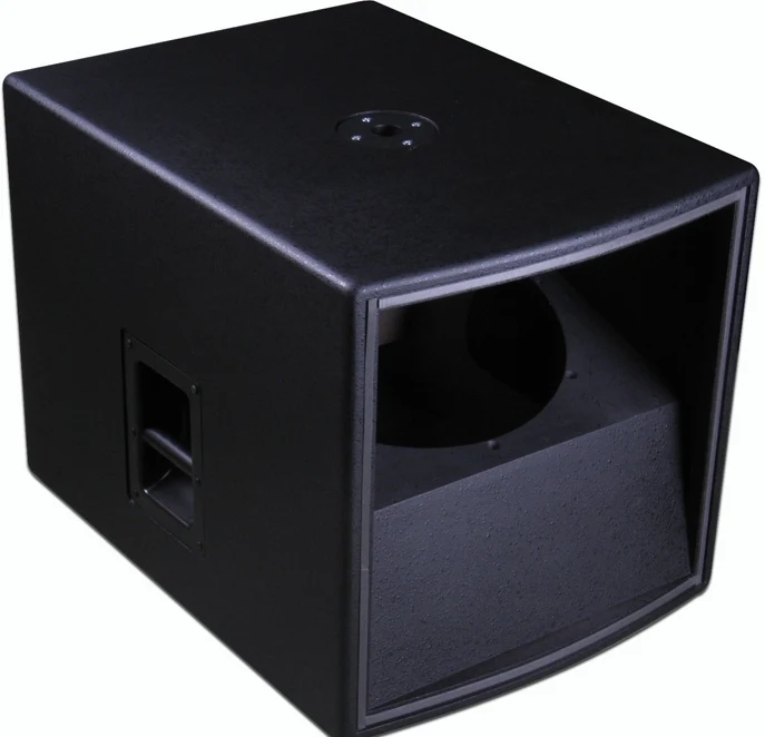 Box Speaker Subwoofer 18 Inch lapangan