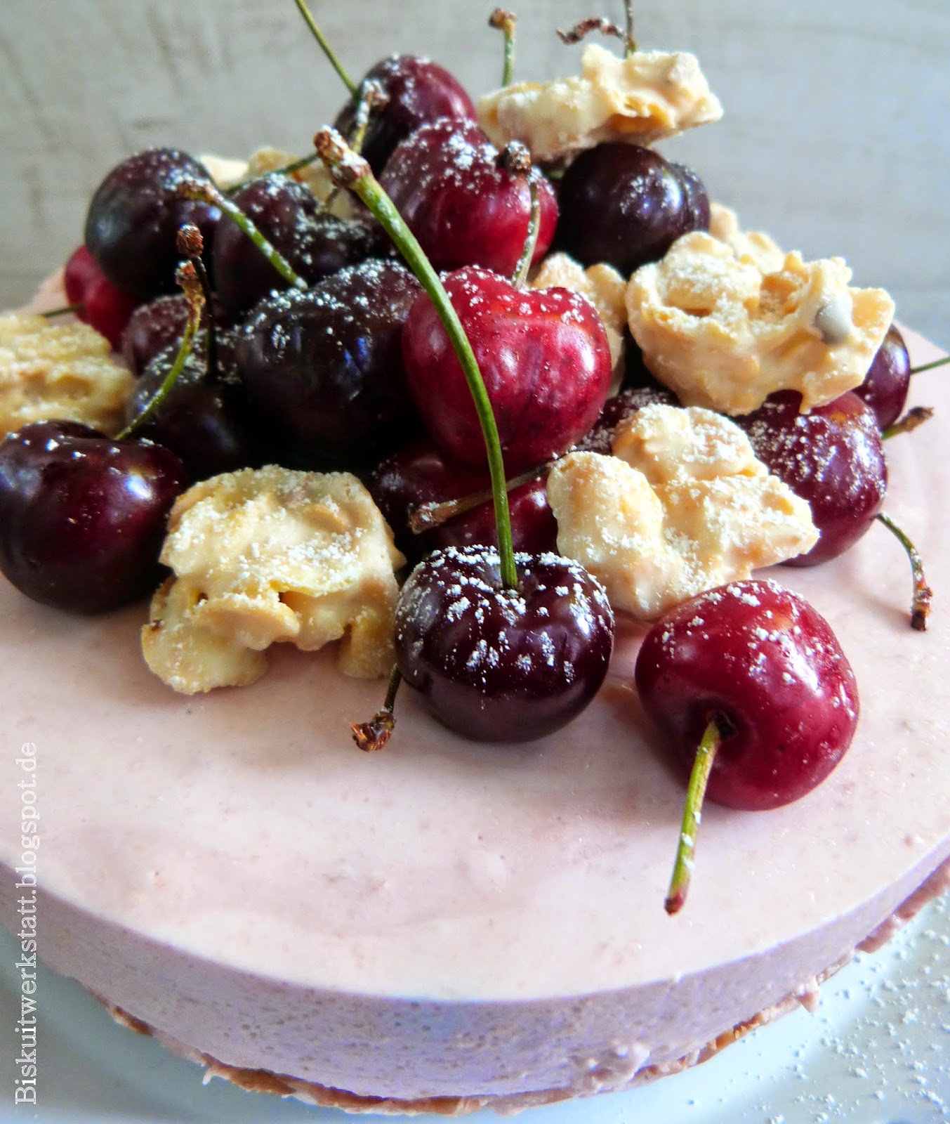 Herd aus, Kühlschrank auf: Kirsch-Joghurt-Torte mit Amarettiniboden {♥ ...