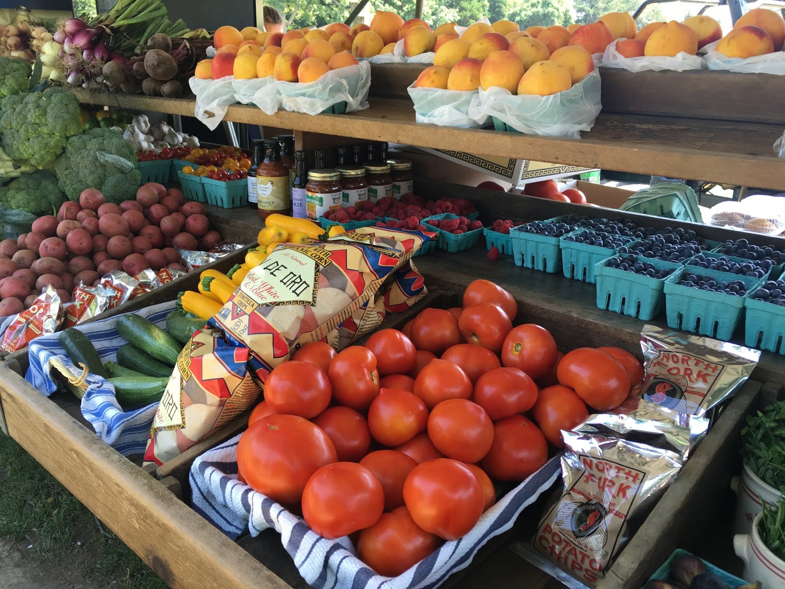 BLU AUBERGINE MARKETS Hamptons Farmers Markets