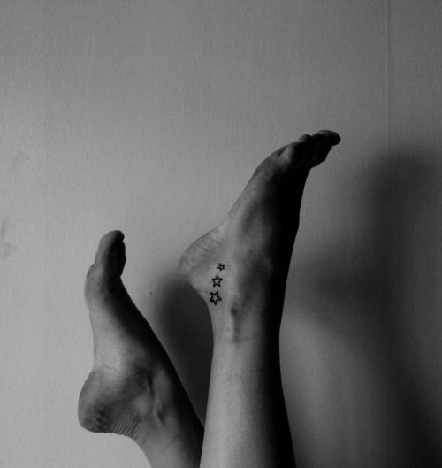 Tatuagens de estrelas para as mulheres Tatuagens de estrelas para as mulheres