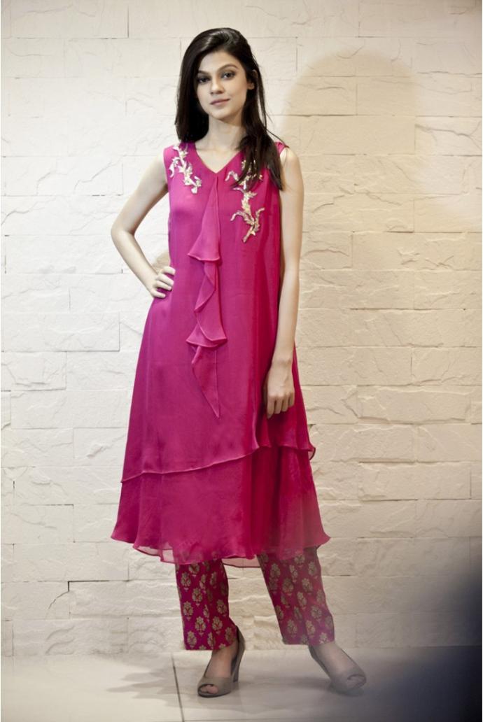 Dress designer in lahore pakistan pictures Dress designer in lahore pakistan pictures