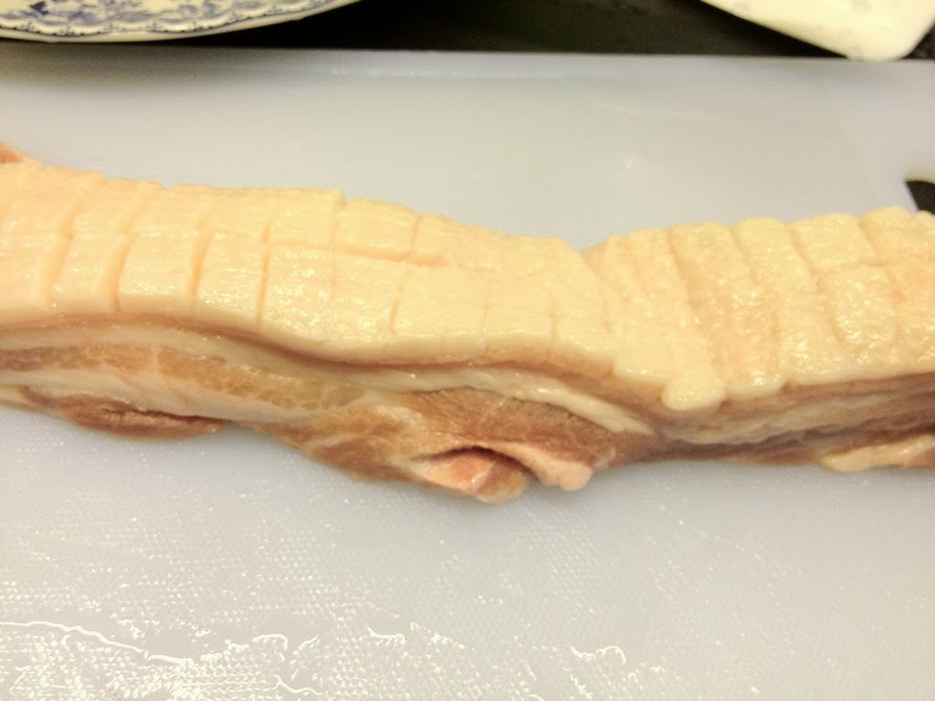 CANDICE KITCHEN自家浪漫美食行 西班牙Tapas入門：簡易版Spanish Crispy Pork Belly (附食譜)
