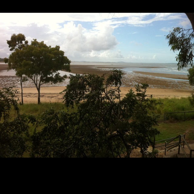 Bikers_from_downunder My location Canoe point Tannum Sands