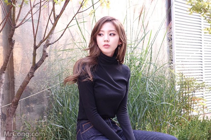 Beautiful Chae Eun in the October 2016 fashion photo series (144 photos) photo 2-0