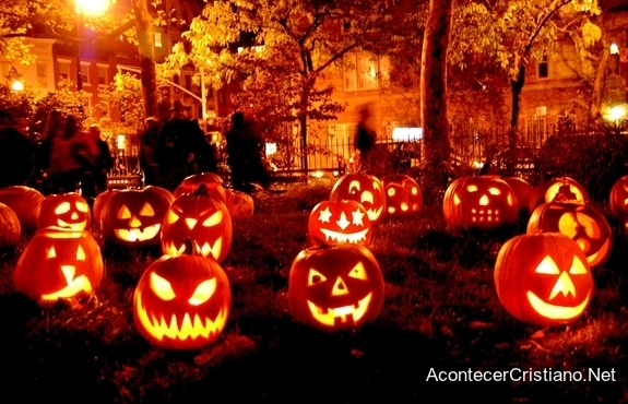 Escuela cancela celebración de Halloween por sus orígenes paganos Celebración de Halloween en escuela