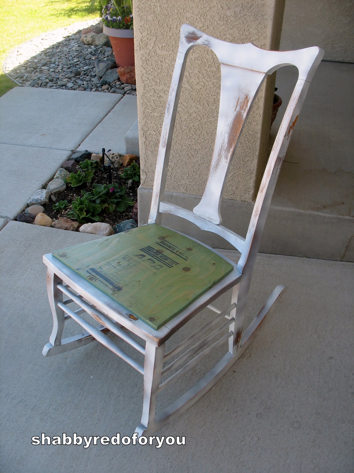 Shabby Redo For You !: Vintage Rocking Chair Redo