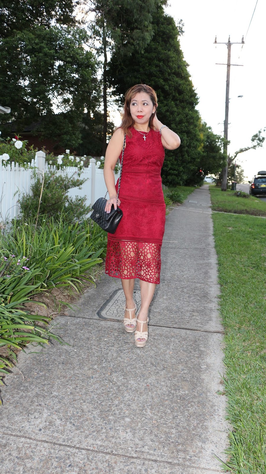 Red lace dress blog Red lace dress blog