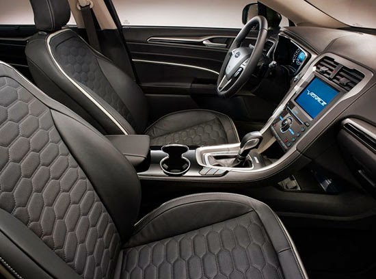 Burlappcar Ford Mondeo Vignale