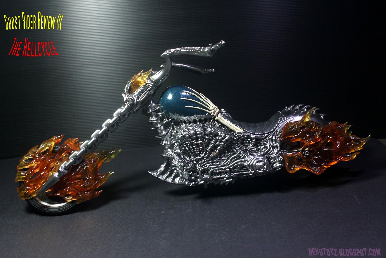 hot toys ghost rider with hellcycle