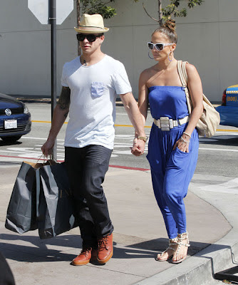 Monday [Street] Style: Jennifer Lopez + Fashionista + Part 2 | The B-Side