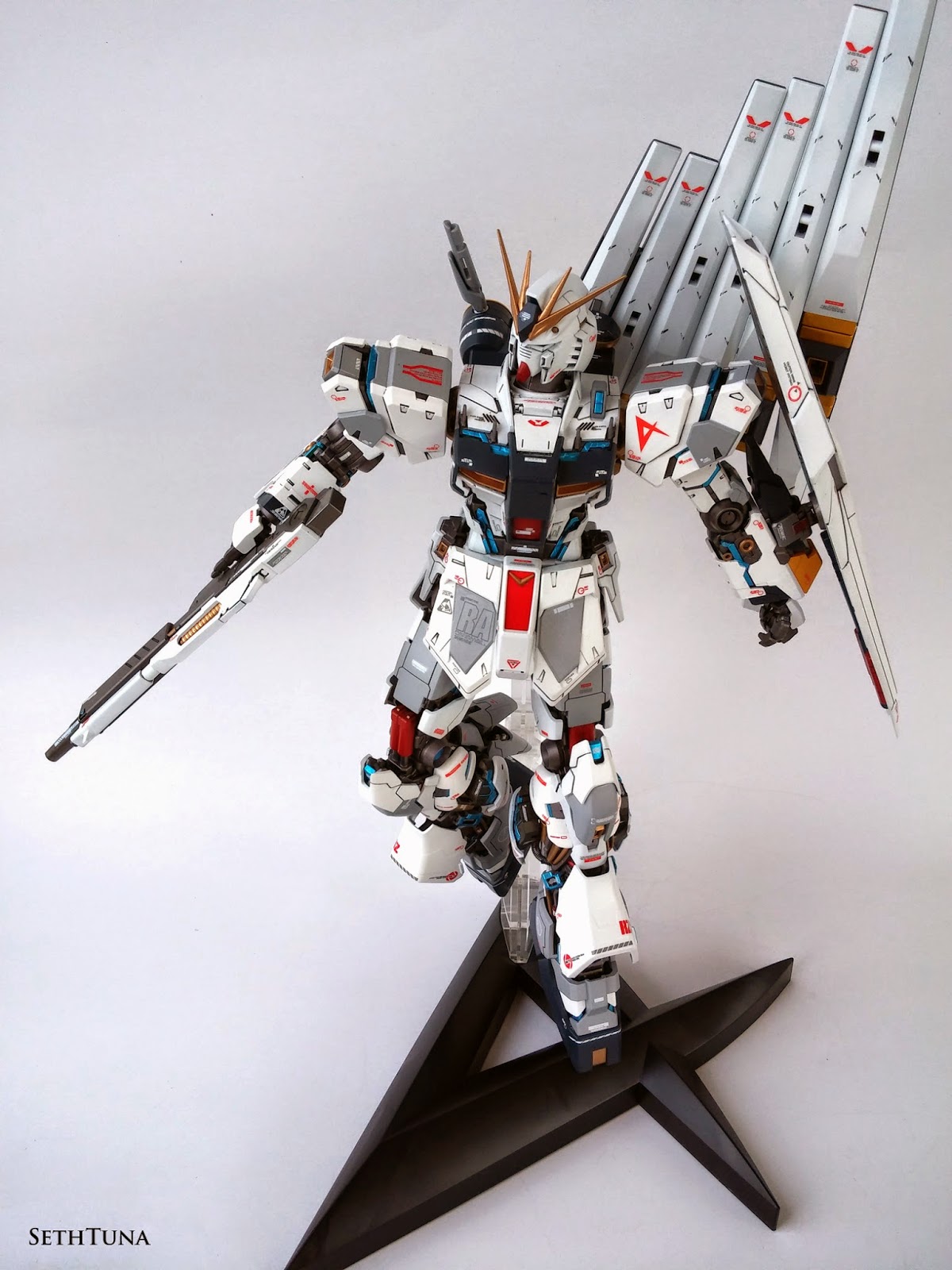 [SUPREME MECHA]: [ RX-93 V GUNDAM Test Type ] modeled by [SethTuna]