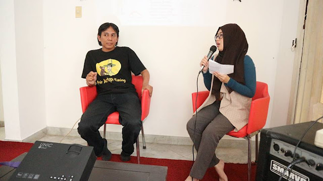 Blogger Reporter dan Gogobli.com Gelar Pelatihan "Dubbing & Voice Over" bersama Kak Agus Nurhasan Blogger Reporter dan Gogobli.com Gelar Pelatihan "Dubbing & Voice Over" bersama Kak Agus Nurhasan