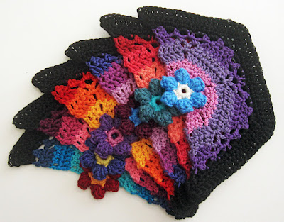 Robin Atkins, Frida's Flowers, crocheted half-blocks for sides of afghan Robin Atkins, Frida's Flowers, crocheted half-blocks for sides of afghan