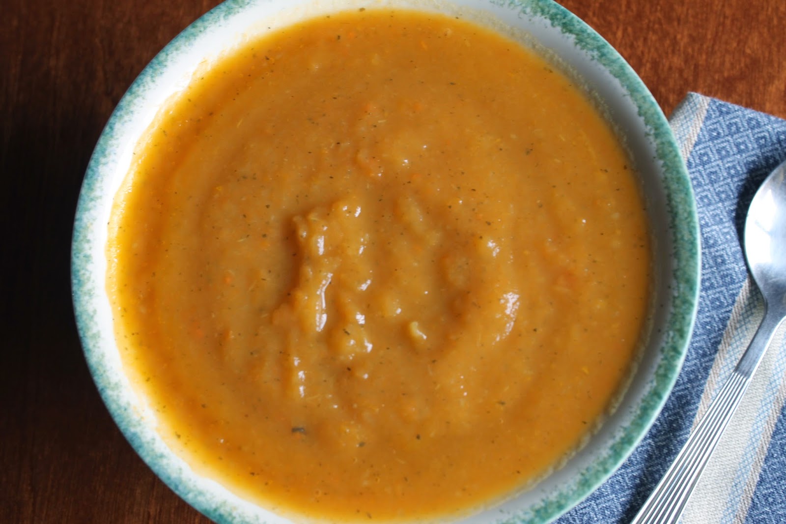 JibberJabberUK Slow cooker carrot and coriander soup vegan and