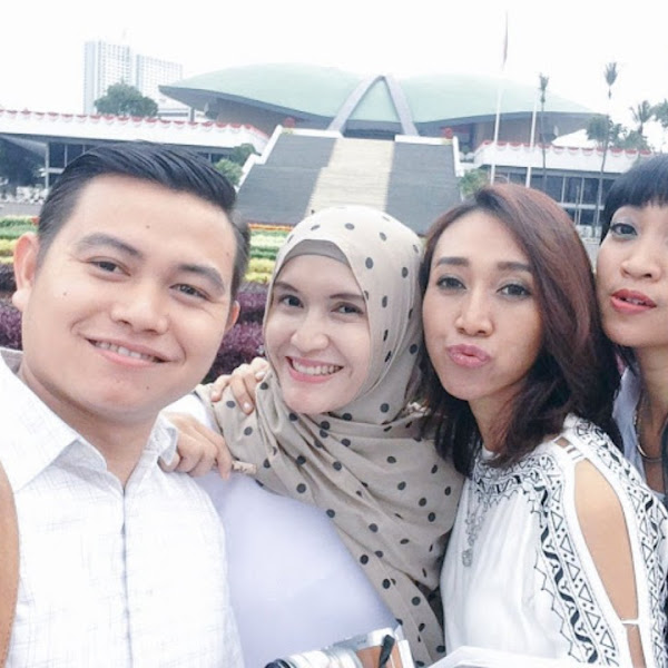 Berkunjung ke Rumah Perwakilan Rakyat Indonesia