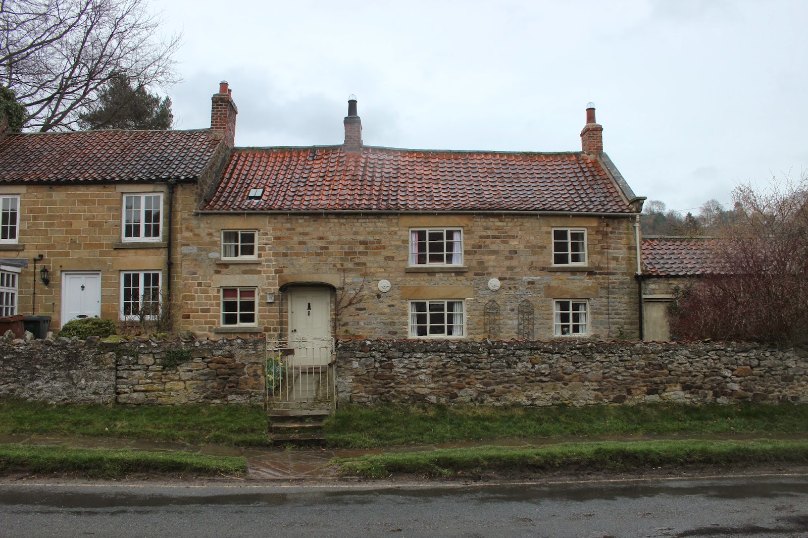 ANTECEDENT ARCHITECTURE Houses of the North York Moors HuttonleHole