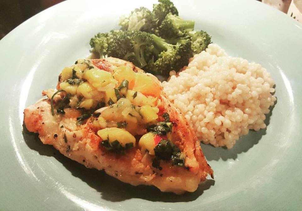 Testing Trendy....1, 2, 3 Pineapple Lime Grilled Chicken with Mango