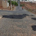 Prefeitura realiza operação tapa-buracos e iluminação em diversas ruas da cidade de Cajazeiras