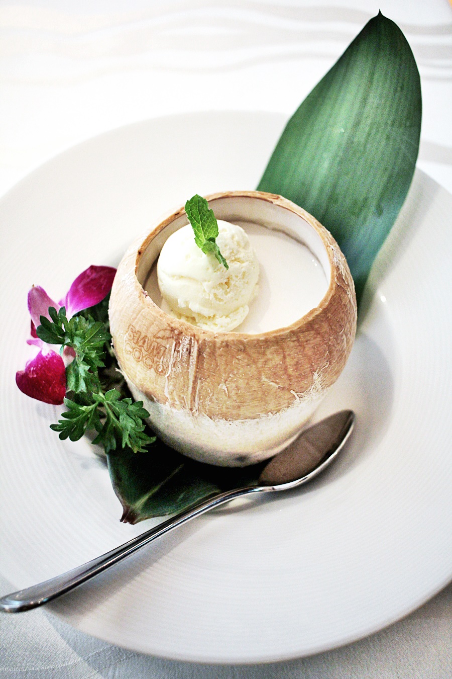 coconut dessert chinese restaurant at grand mercure hotel singapore