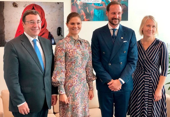 Crown Princess Victoria wore By Timo Printed Bow Dress, and By Malene Birger pumps. Princess mabel and Prince Haakon