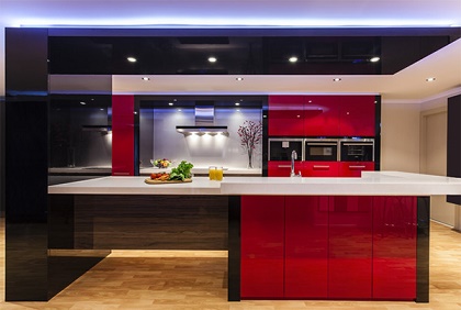 Diseños de cocinas en color blanco negro y rojo - Colores en Casa