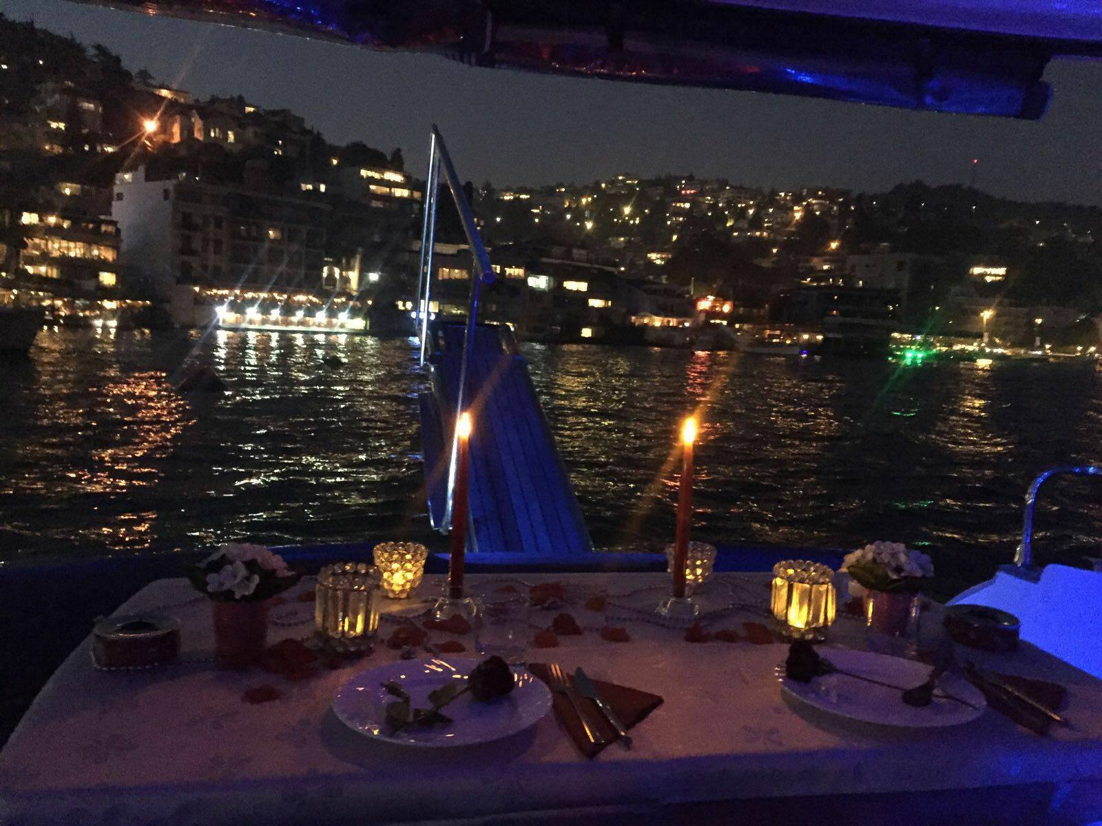 İdeal Bir Evlilik Teklifi için yapılması gereken Önemli Şeyler İdeal Bir Evlilik Teklifi için yapılması gereken Önemli Şeyler