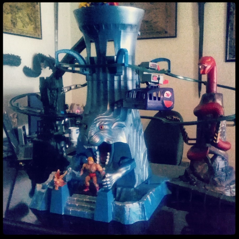 Masters of the Universe Eternia playset