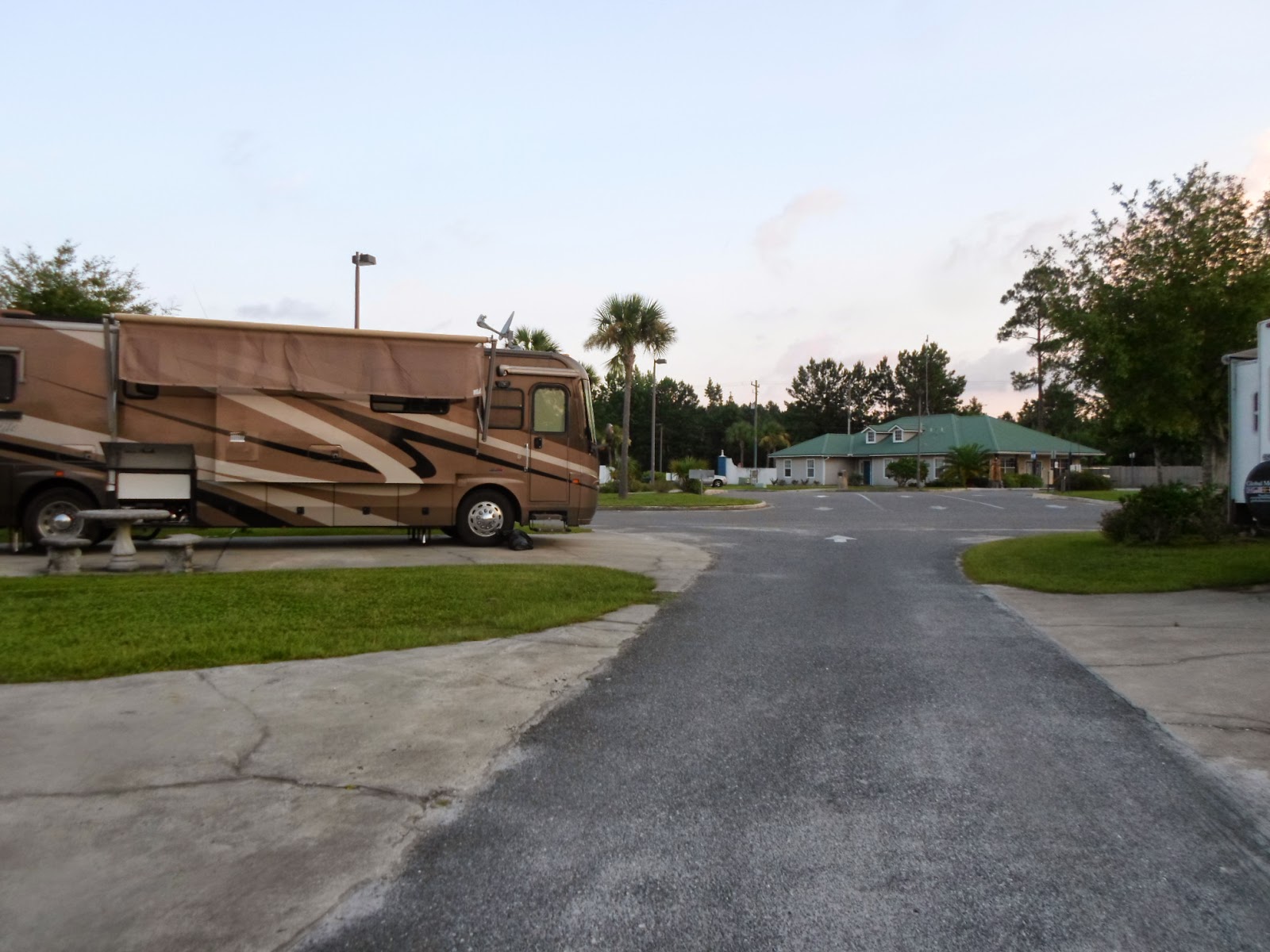 Busters Travels Pecan Park RV Resort, Jacksonville, FL Air