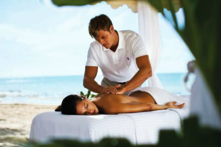 What Should You Expect In A Lomi Lomi Massage Services?