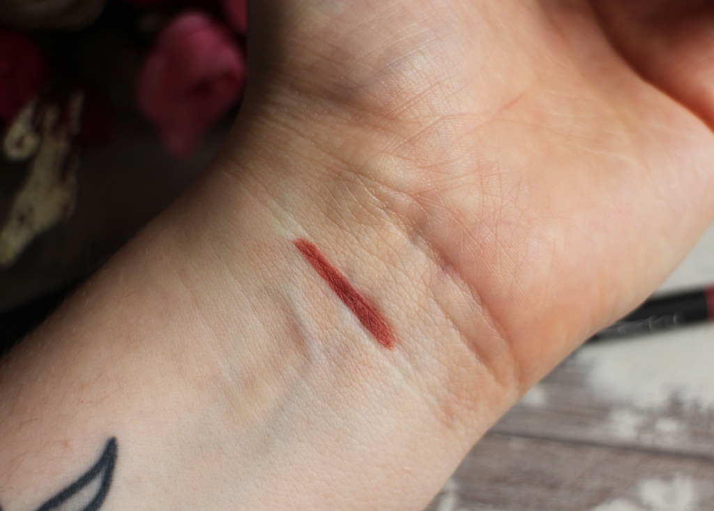 Mac Soar Lipliner and Mac Mehr Lipstick Mac Soar Lipliner and Mac Mehr Lipstick