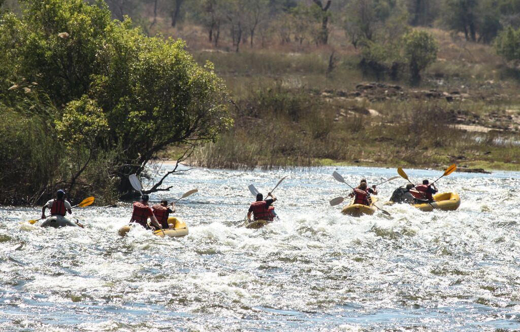 Blue Odyssey July 23 Canoeing & Walking Safari along the Zambezi