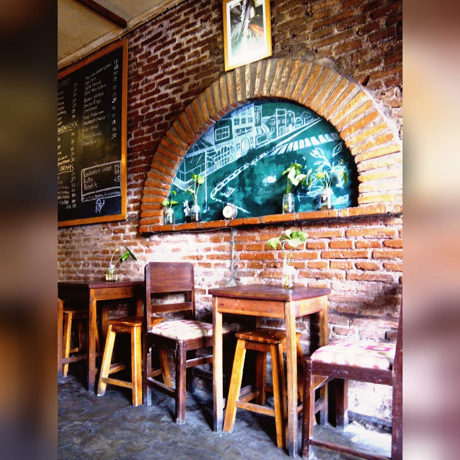 Houten Hand coffee & Beer House, Malang, jadi minoritas di tempat para