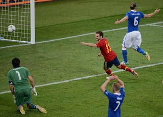 euro cup 2012 final Juan Mata goal vs Italy