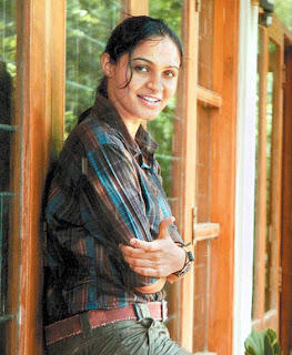 Cute Pics Gallery: andrea jeremiah hot photoshoot