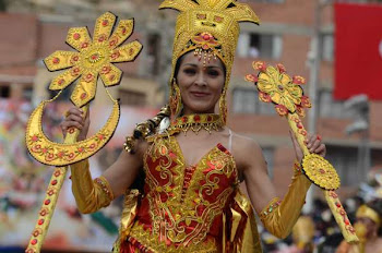 calculan que unos 350 mil turistas llegaron a Oruro para presenciar la entrada del carnaval