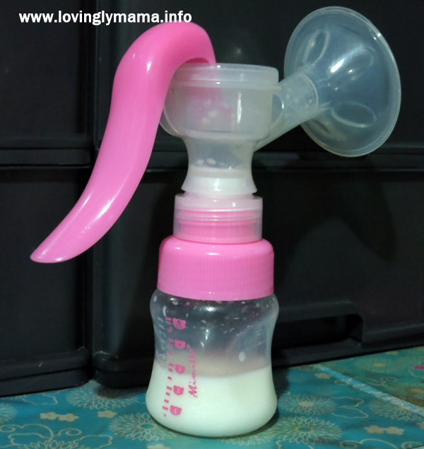 manual breast pump - breastfeeding
