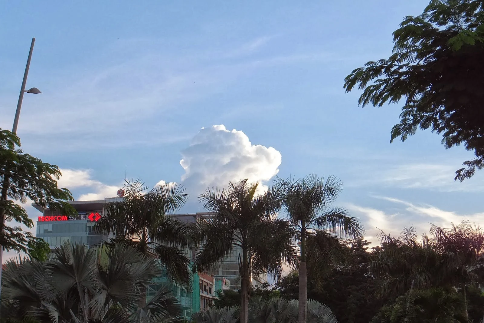 ベトナムの雲　big-cloud-hcmc