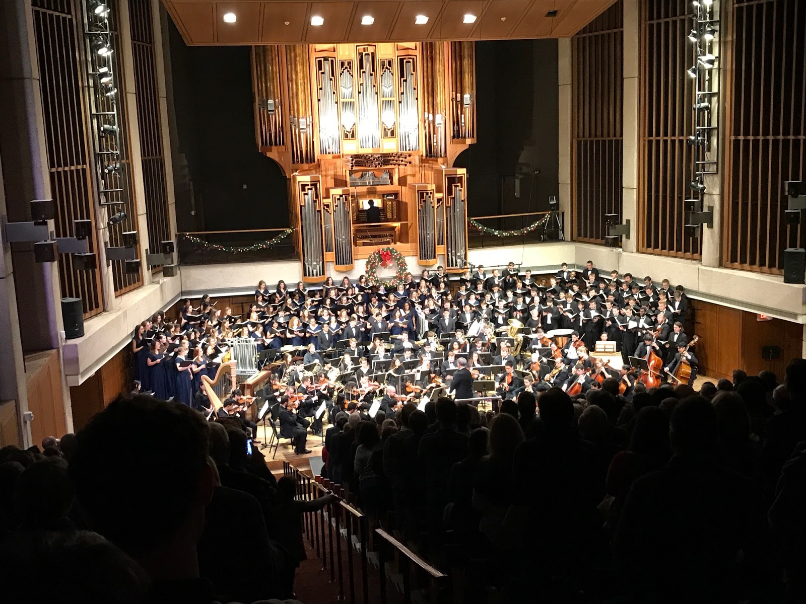 Austin, Texas Daily Photo Christmas Chorale and lots of carols