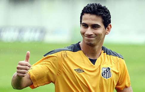 PauloHenriqueGanso_Santos_03012011_ErnestoRodrigues_AE_486.jpg